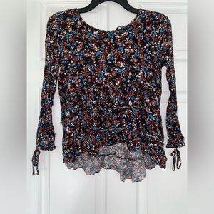 American Eagle, Women’s S Floral Long-Sleeved Top